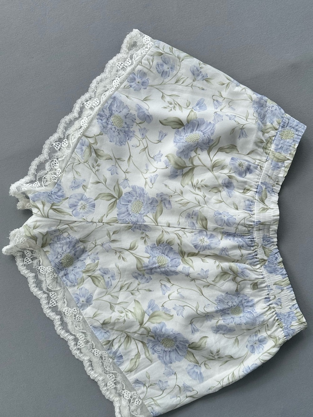 🎉5 for $45🎉 H&M shorts size M - Picture 9 of 9